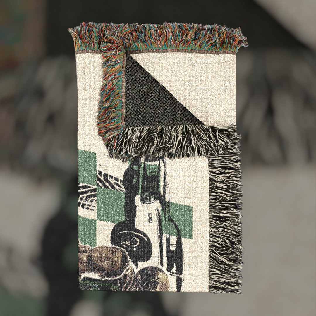 Futbol Addict Cristiano Ronaldo El Bicho woven cotton blanket with colorful fringed edges and football-themed design.