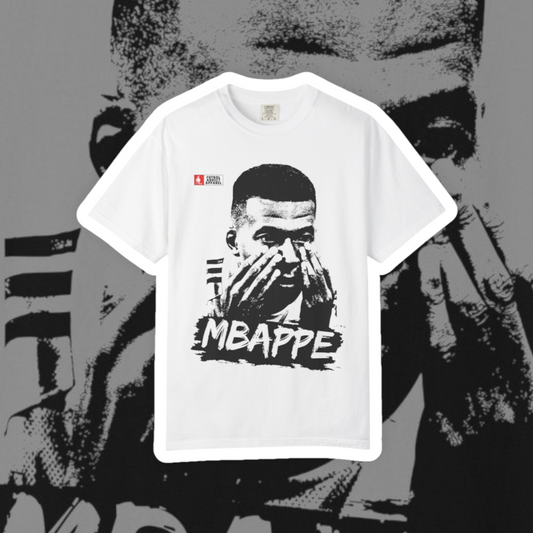 Futbol Addict white oversized cotton graphic tee featuring a black and white portrait of Kylian Mbappé.