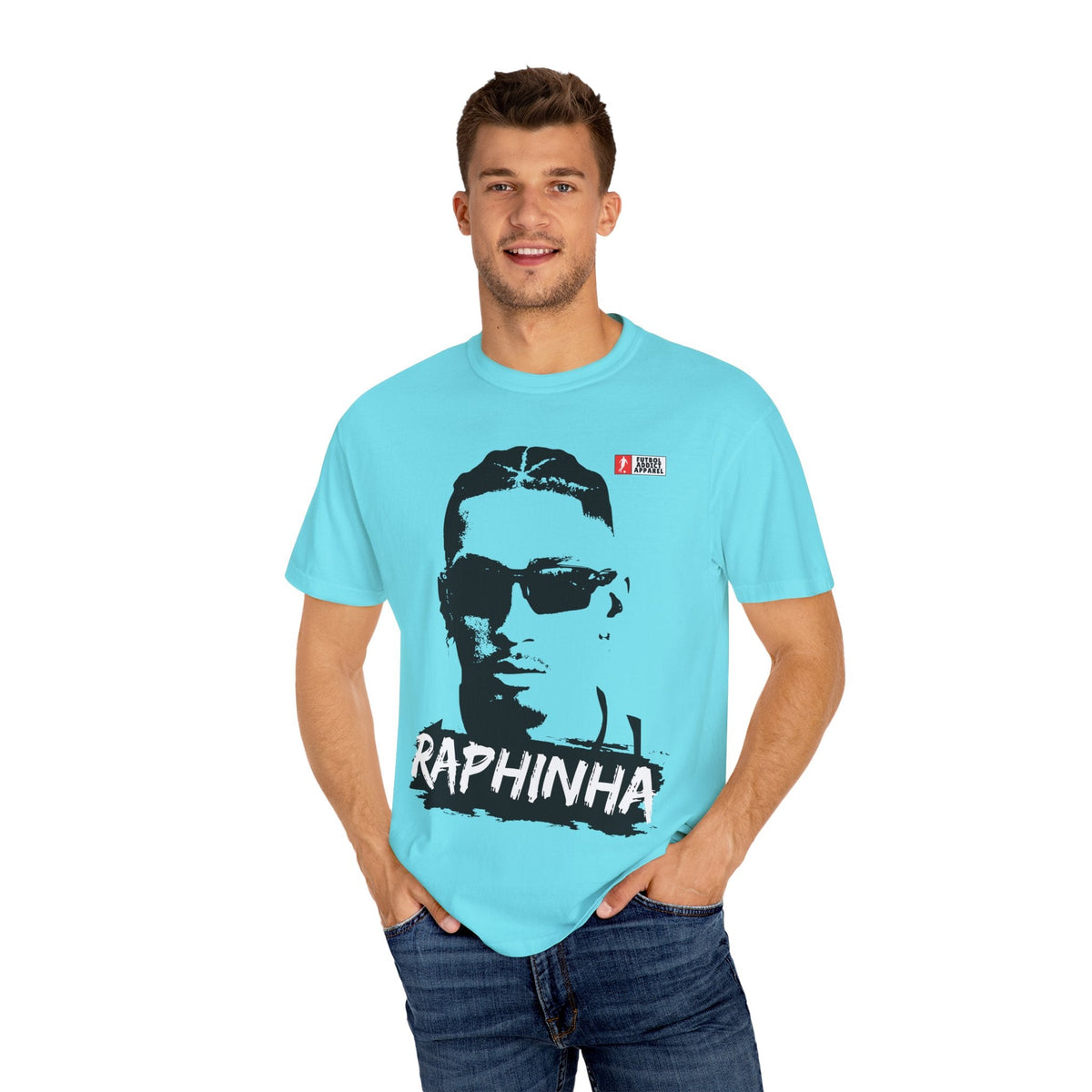 Futbol Addict light blue oversized cotton graphic tee featuring a Raphinha portrait print worn by a male model.