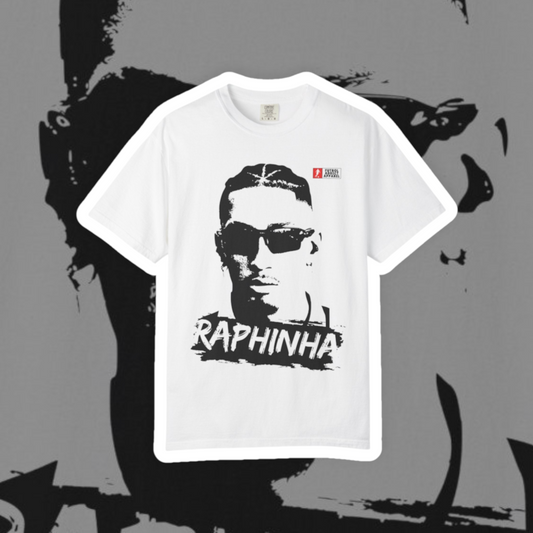 Futbol Addict white oversized cotton t-shirt featuring a black and white graphic print of Raphinha wearing sunglasses.