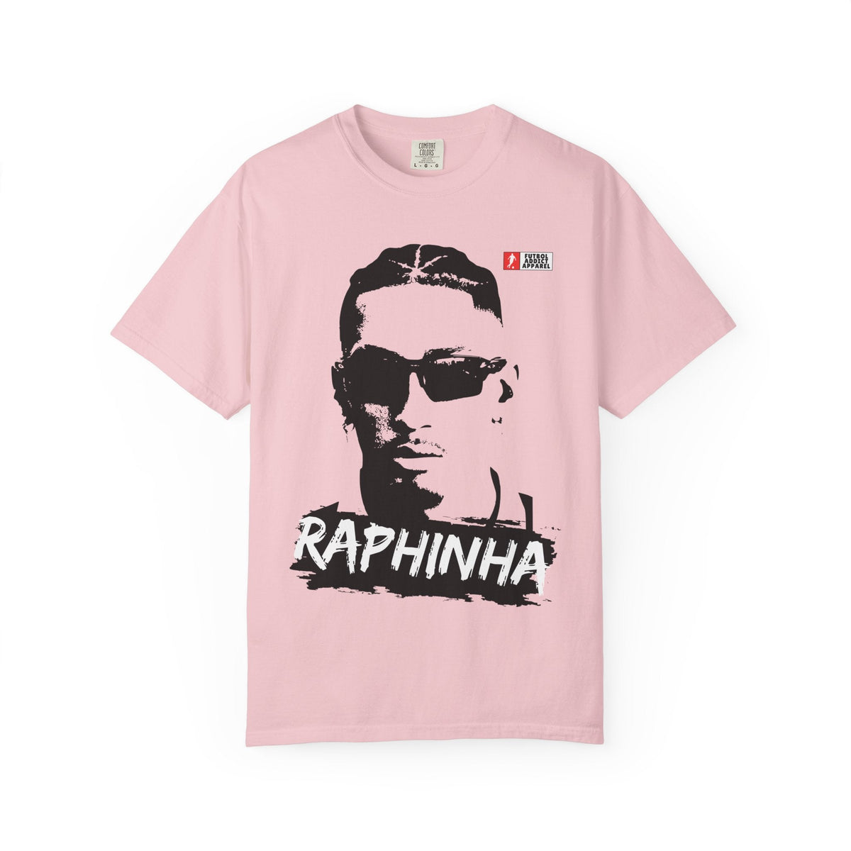 Futbol Addict oversized light pink cotton graphic tee featuring a vintage-style portrait of Raphinha in sunglasses.